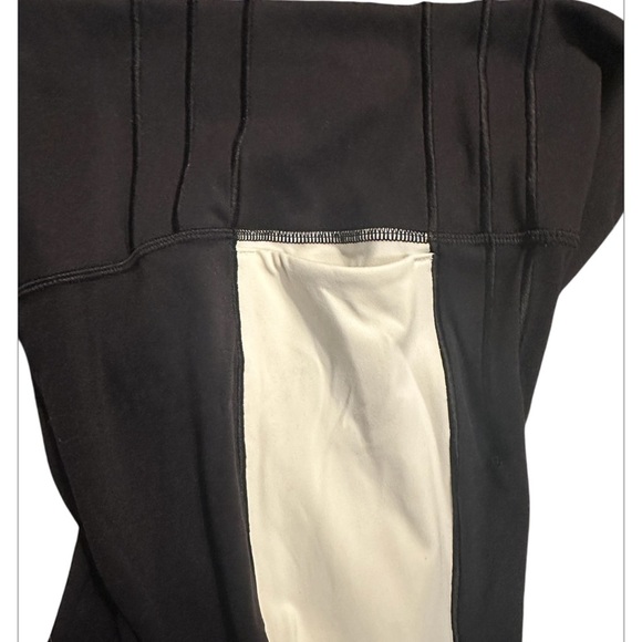 CALIA by Carrie Underwood Black Leggings with White Stripes Medium - Picture 5 of 5